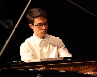 Jugend musiziert zu Gast bei Steinway & Sons in Münster Preisträger des Bundeswettbewerbs treten auf im Oktober 2017
