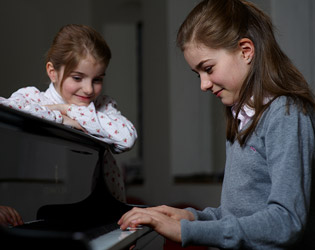 Stuttgarter Musikschule goes Steinway Klaviernachmittag bei Steinway & Sons