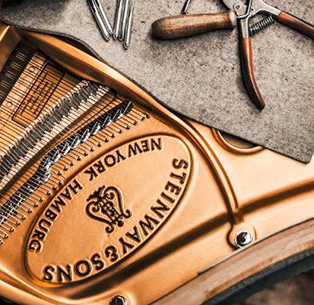 Reparatur-Werkstatt für Ihr Piano in Stuttgart: Nutzen Sie unsere Kompetenz Reparatur-Werkstatt für Pianos in Stuttgart