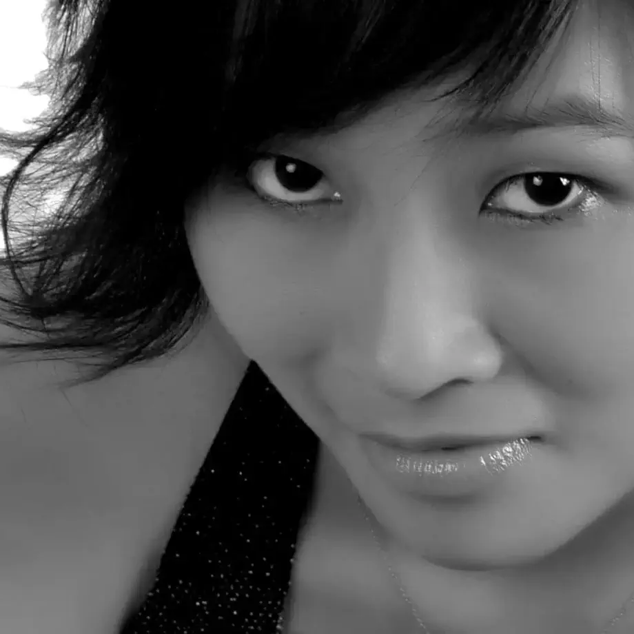 Jocelyn Ho