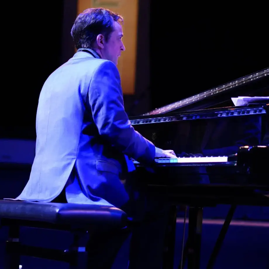 Jason Rebello