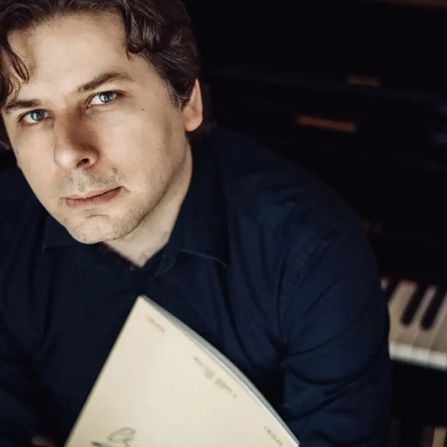 Marek Szlezer