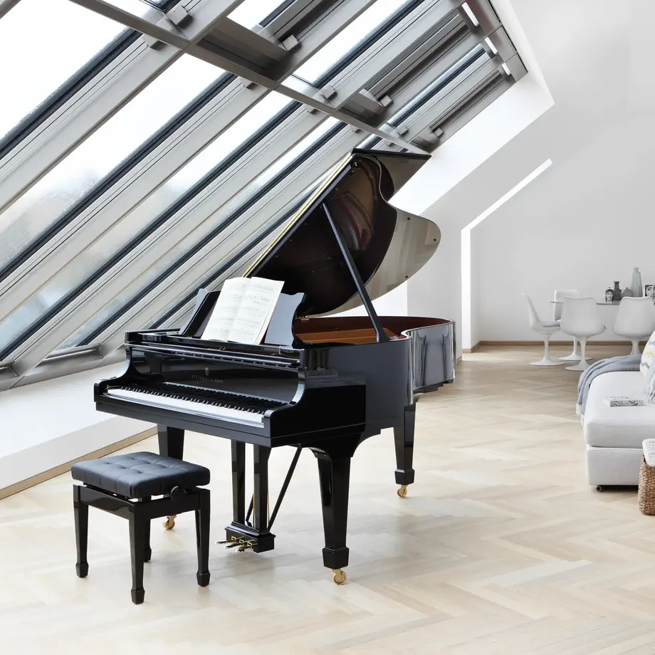 Mittlerer Steinway Flügel M-170