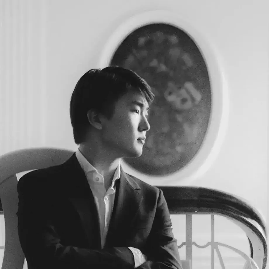 Seong-Jin Cho