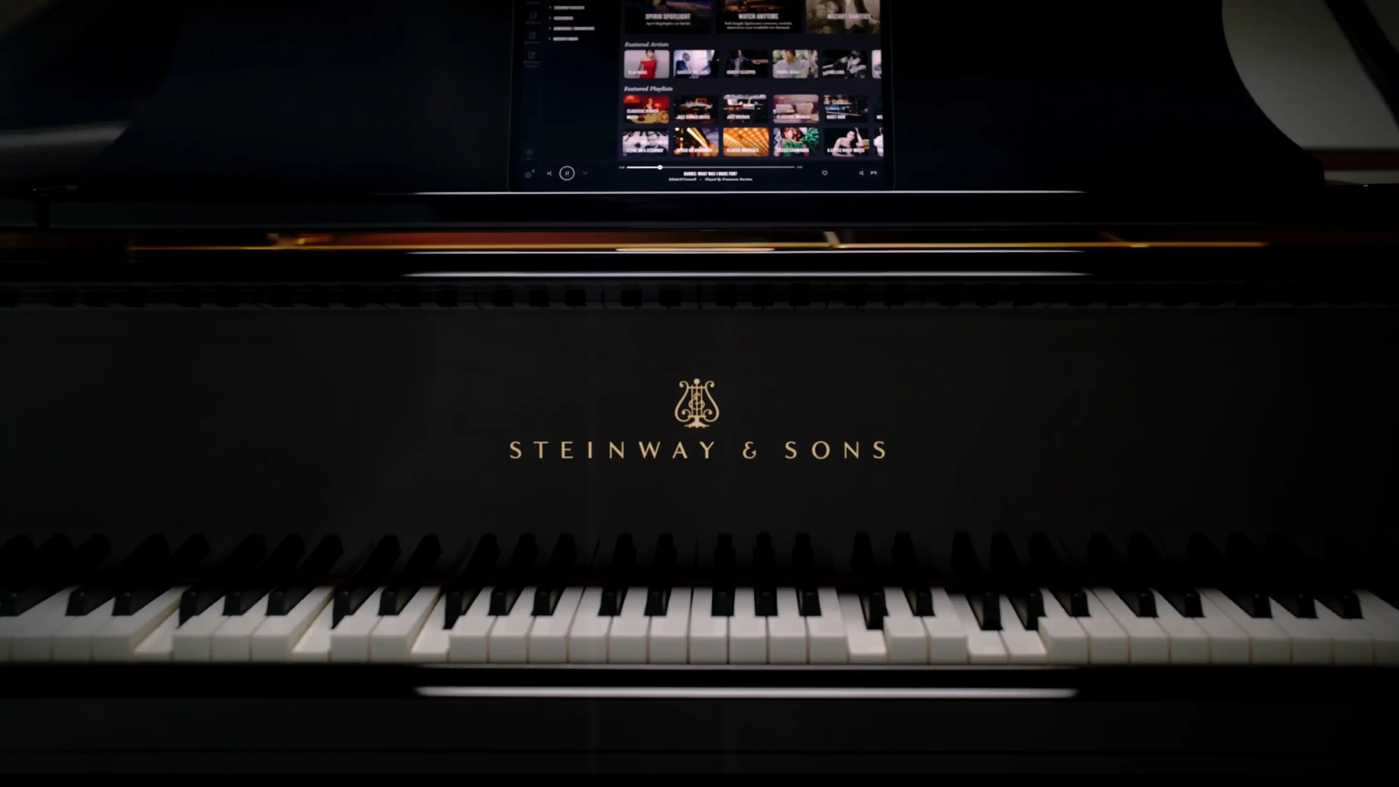 Still frame of Steinway Spirio in action