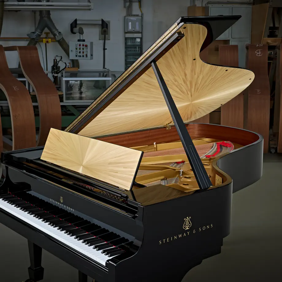 Steinway Straw Marquetry Flügel
