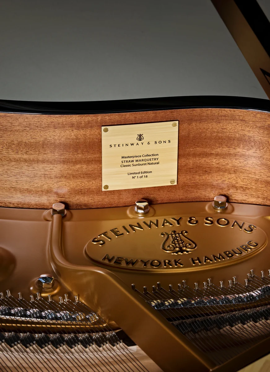 Steinway Straw Marquetry Flügel