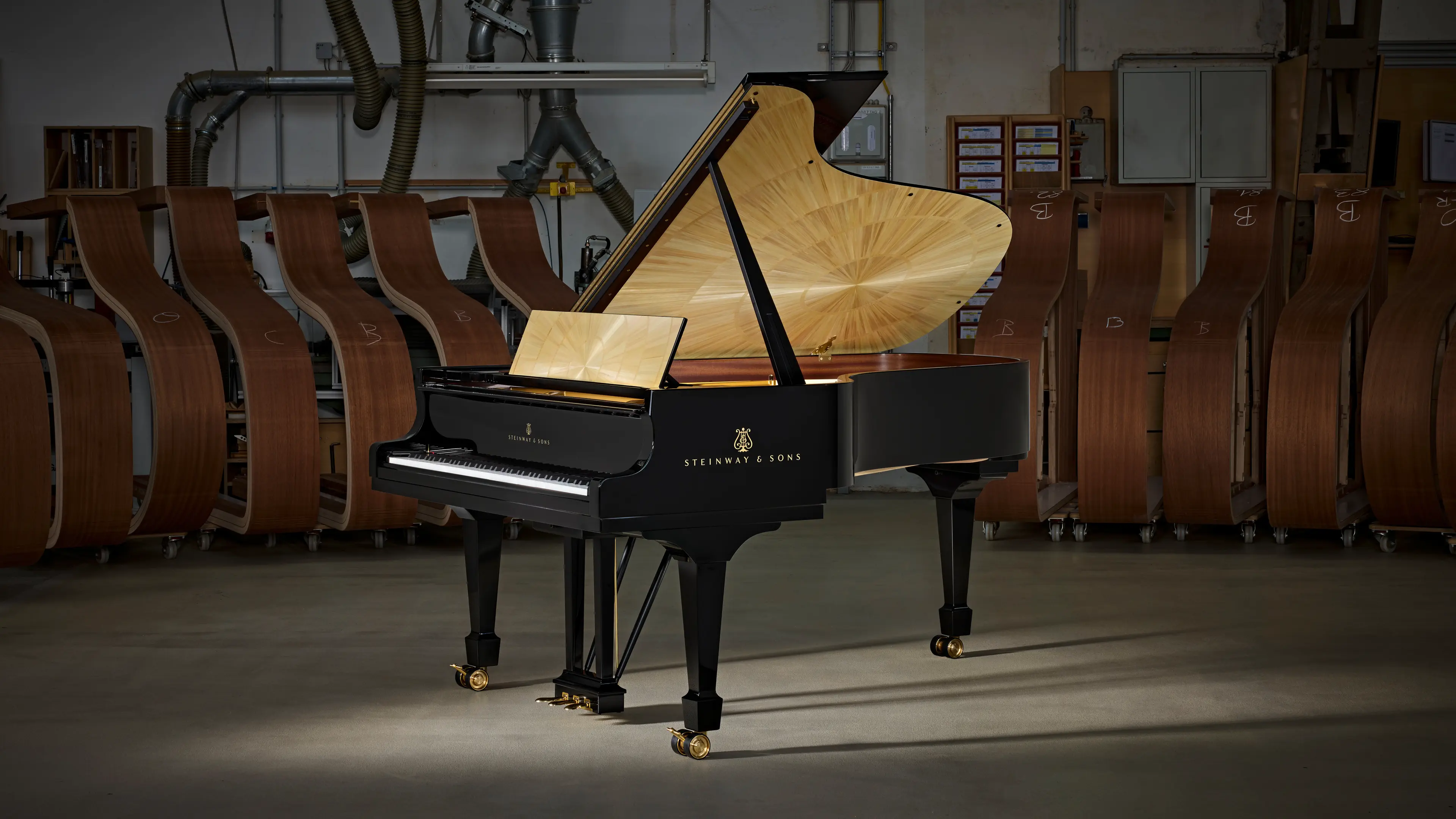 Steinway Straw Marquetry Flügel