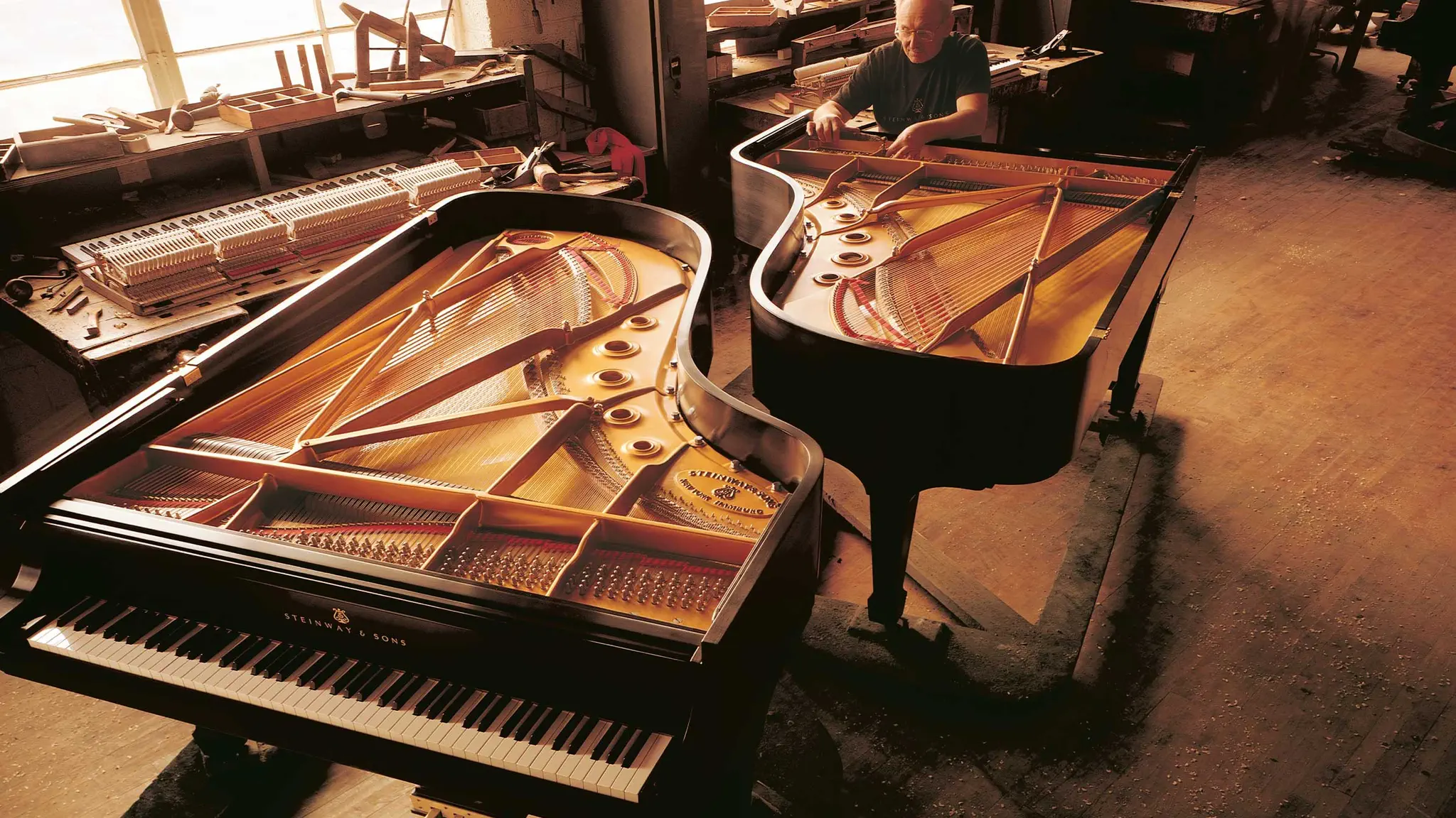 Reparatur von Steinway Flügeln in der Steinway Werkstatt.