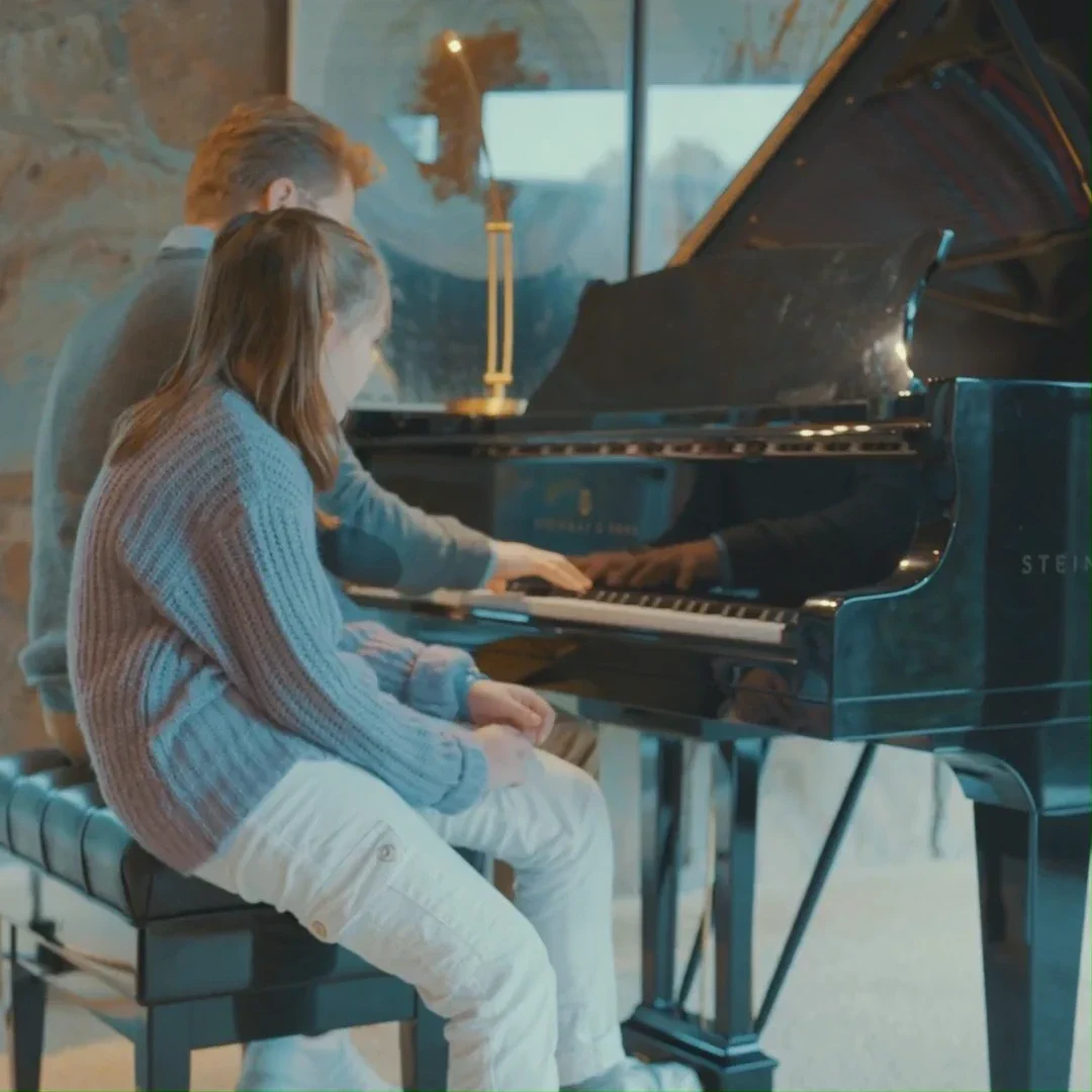 Owner_steinway-owner-dr-maurice-puellen-1-1_subsDE.mp4 thumbnail