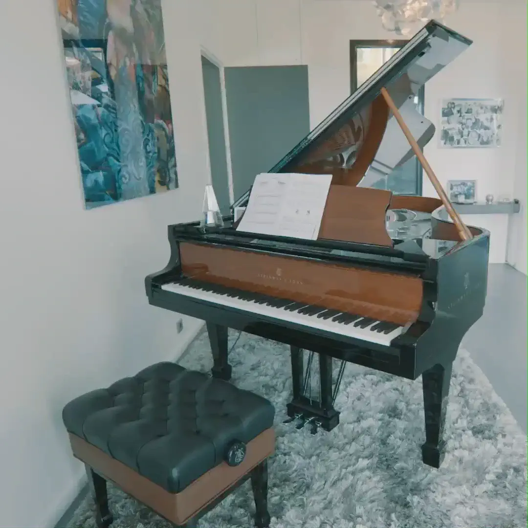 steinway-besitzer-vincent-1-1_DEsubs.mp4 thumbnail