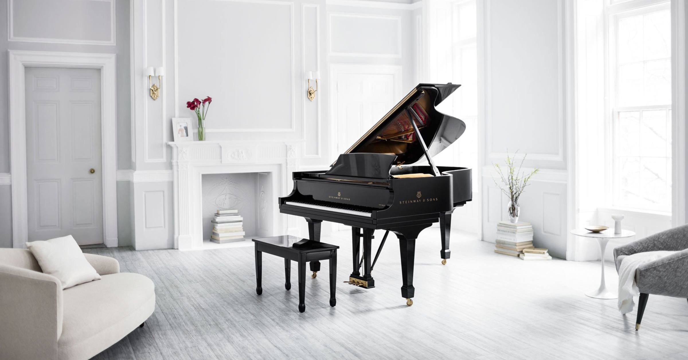 Steinway & Sons Les pianos à queue et pianos droits sont la référence en matière de qualité