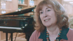 Piano music on the Steinway in the Fortnum & Mason tearoom.