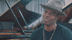 Steinway Artist Ric’key Pageot: A Steinway on tour with Madonna.